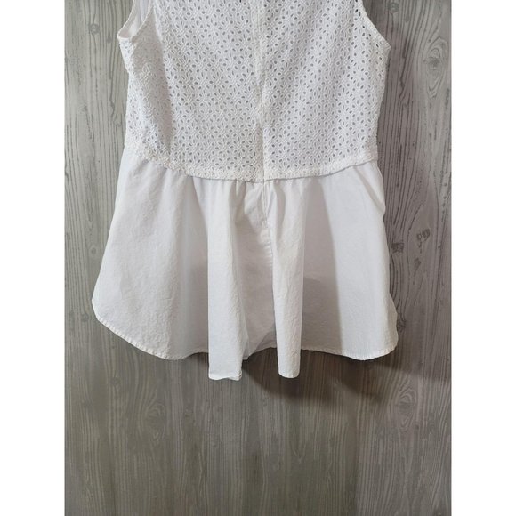 Poshmark HD in Paris White Eyelet Poplin Tank Top - Picture 5 of 8